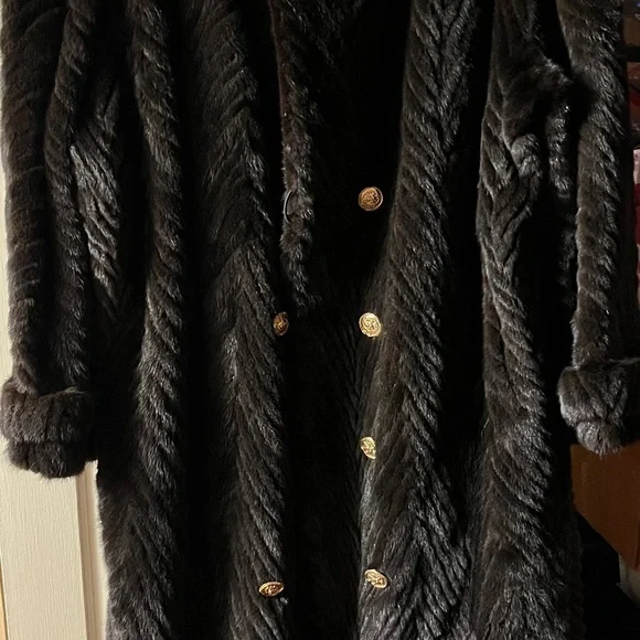 Men’s Big & Talk Full Length Mink Coat - Picture 6 of 16